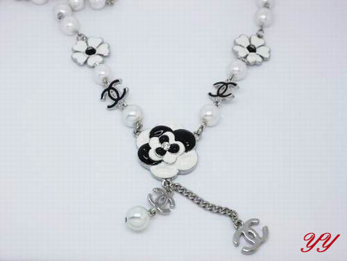 Collana Chanel Modello 300